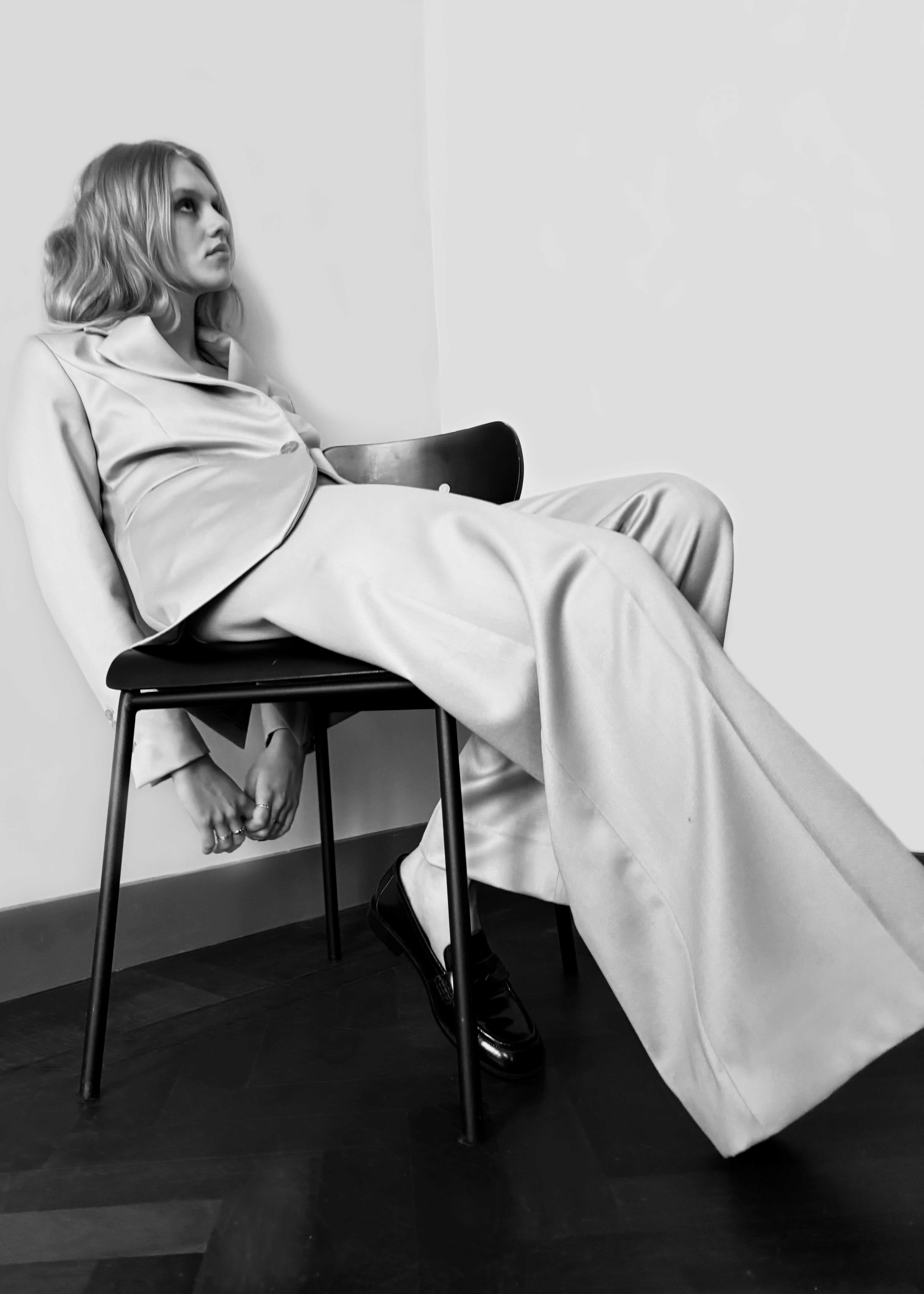 wide leg trousers in aloe wash