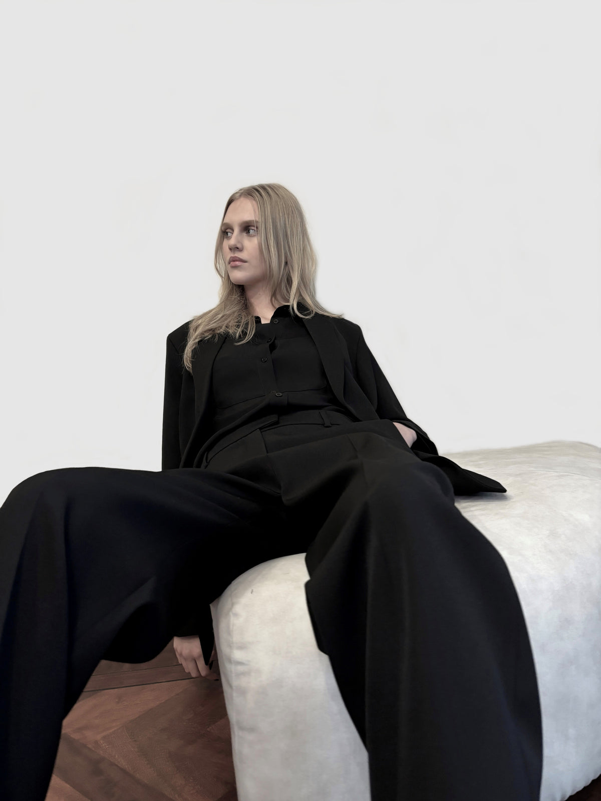 pantalon wool in black